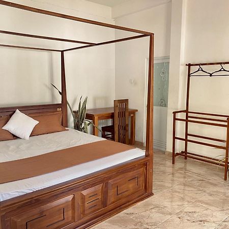 Sasmika Villa Surf And Yoga Hostel Weligama Exterior photo