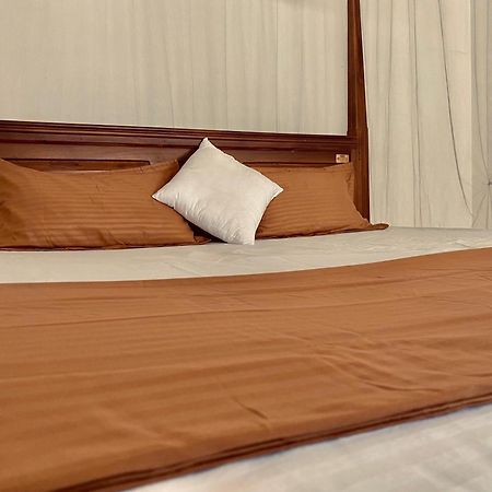 Sasmika Villa Surf And Yoga Hostel Weligama Exterior photo