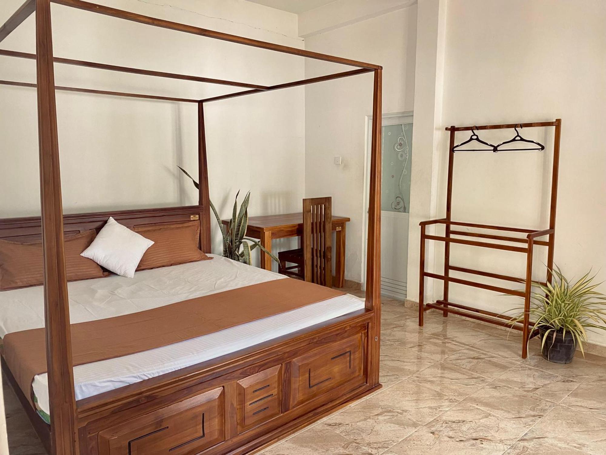 Sasmika Villa Surf And Yoga Hostel Weligama Exterior photo